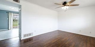 4024 HOOPER DRIVE Gallery 5