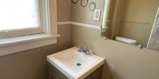 3 Bedroom Single Family Home Located in Harrisburg- Includes Bonus Room/Office! Gallery 25
