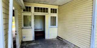 HUGE Dade City 3BR/1BA/1 Car Garage Home w/Tons of Living Area! NO APPLICATION FEE! Gallery 17