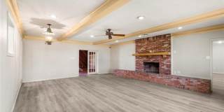 4248 W Park Row Boulevard Gallery 4