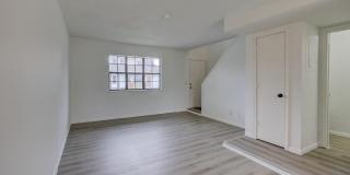 1119 S Saint Louis Avenue Gallery 4