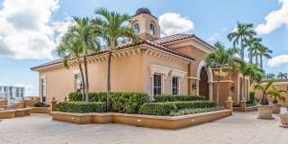 521 MANDALAY AVENUE Gallery 33