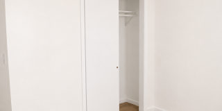Bright & Spacious 2-Bedroom Residence Across from Berkeley Park Gallery 17