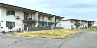 Peaceful 55+ Living | 2 Bed, 1 Bath Apartment with Golf Course Views — Kennewick, WA Gallery 1