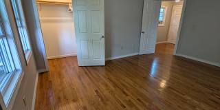 3 Barton St Apt 3 Gallery 20