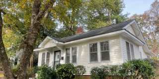 Charming Cottage in the Heart of Downtown Gainesville Gallery 1