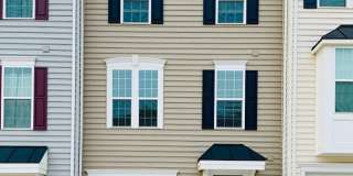 SIMPLY STUNNING TOWNHOUSE - CLOSE TO DOWNTOWN FREDERICKBURG / EASY COMMUTE TO QUANTICO Gallery 1