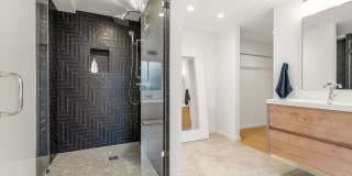 50 Deer Park Ave Gallery 33