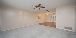 4613 N. 2nd Street Gallery 26