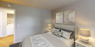 Elston Point Gallery 45