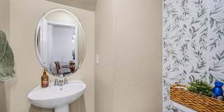 Gorgeous 3 bed 2.5 bath Home Available in Parker! Gallery 19