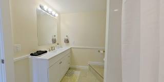 1345 Airport Drive Gallery 10