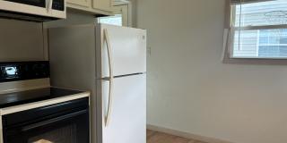 2805 Myrtle St Gallery 7