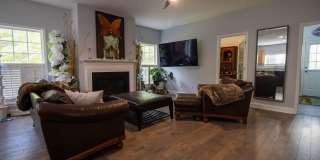 1225 Marbank Street Gallery 5