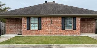 2204 N. Malcolm Street Gallery 1