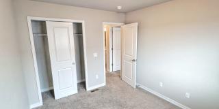 Three Bedroom Townhome Gallery 22