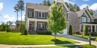 6501 Seven Falls Way Gallery 1
