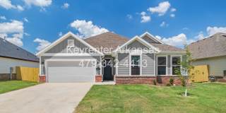 Live New in Bentonville | 3BR Beauty with Backyard Gallery 1
