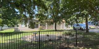 1/2 Acre lot with updated 3 bedroom/2 bath modular home + guest house 1/2 Acre lot with updated 3 bedroom/2 bath modular home + guest house Gallery 1