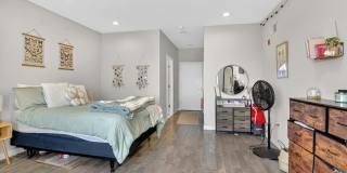 1650 POINT BREEZE Avenue Gallery 16