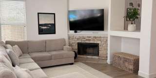 Carlsbad 4 Bed! Gallery 5