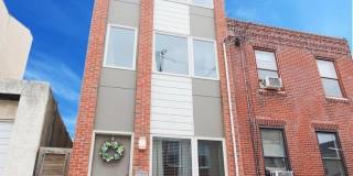 Gorgeous 3-Bed/2.5-Bath Townhome in South Philadelphia! Available October 1st! Gallery 1