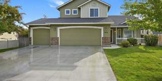 Spacious 4-Bedroom Home with 3-Car Garage Gallery 1