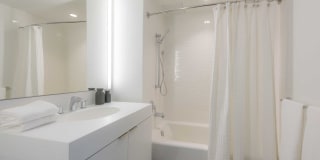 170 Amsterdam 170 Amsterdam Gallery 28