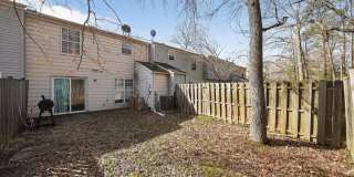 2523 Robinson Place Gallery 23