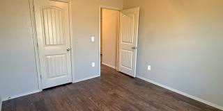 Charming 3 Bedroom Duplex In Surrey Hills Gallery 10