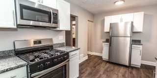 Stunning 5 bedroom home in Brookline available May 1! Gallery 1