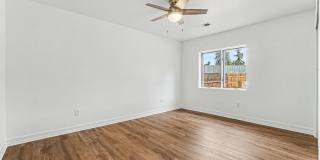 3 Bedroom 1 bath Duplex available in Loveland 3 Bedroom 1 bath Duplex available in Loveland Gallery 13