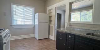 Available now! 2bed/1.25bath Close to Downtown Lodi Gallery 14