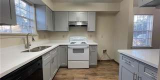 4204 CHATEAU Boulevard Gallery 3