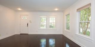 Adorable Enfield Home With Detached Studio Garage Gallery 8