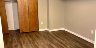 Spacious 3 bed/2 bath - walk to campus! Gallery 28
