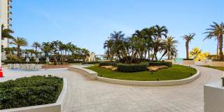19111 Collins Ave Gallery 35