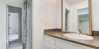 6413 Centennial Court Gallery 17