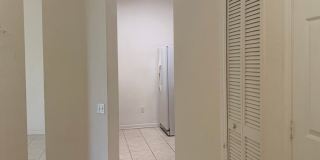 "Move In Special" $250 OFF First Month's Rent - Lovely 3 Bedroom 2 Bath Condo Gallery 3