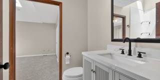 4631 Graceland Avenue Gallery 31