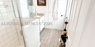 2105 NE 38th Rd Gallery 23