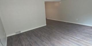 671 - 930-944 Sleepy Hollow Rd. Gallery 3