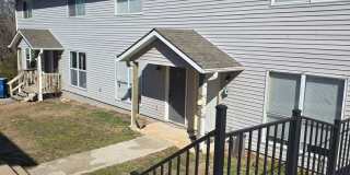 2 Bedroom 1.5 Bath Townhouse Apt in Osage Beach! Gallery 1