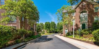 102 LOUNSBURY Place Gallery 22