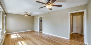 CHARMING MID-CENTURY HOME IN DELLVIEW Gallery 7