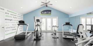 Island Club Apartments Gallery 17