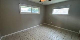 1812 RIVER OAKS Drive Gallery 7