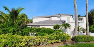 991 Waters Edge Dr Gallery 1