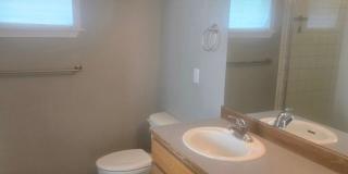 3bd/2.5ba Maple Valley Home Gallery 21