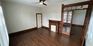 700 W Powers St Gallery 3